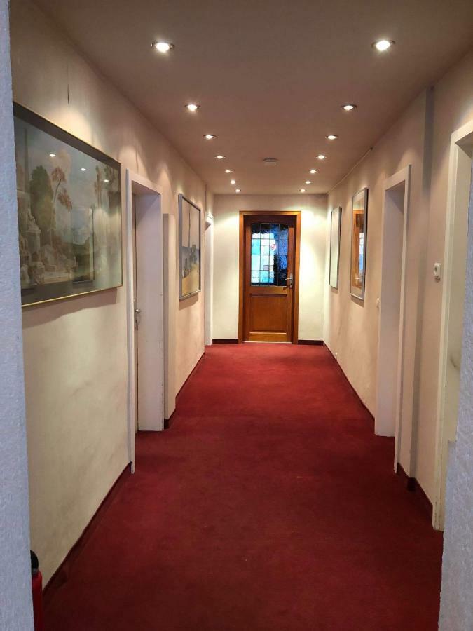 Hotel Zum Taunus Eppstein Exterior photo